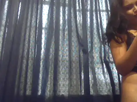 Snapshot of cute_indianxo chatting on 19, 10, 2025 cute indianxo online show from 19, 10, 2025