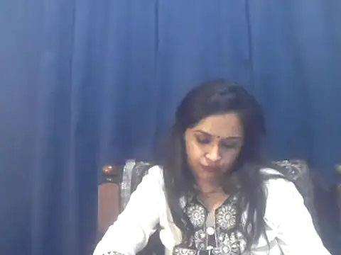 cute indianxo online show from 4, 12, 2025