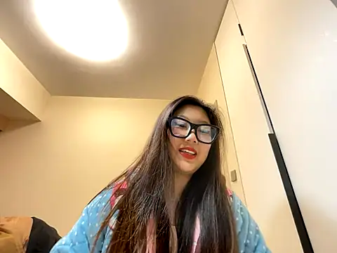 xena0501 online show from 17, 12, 2025