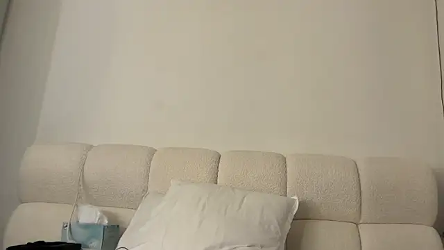 GiuliaDollx online show from 24, 9, 2025