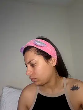 AmaiaSalvatore online show from 14, 9, 2025