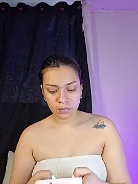 AmaiaSalvatore online show from 21, 5, 2026