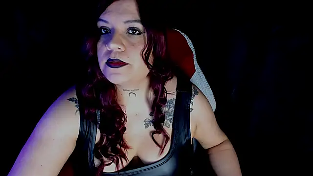 Moon Dark520 online show from 30, 10, 2025