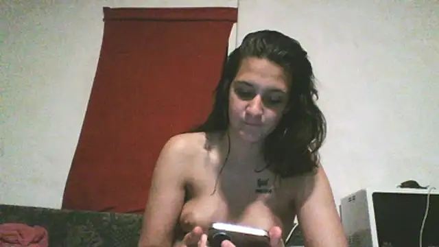 Snapshot of Themaskedgirl21 chatting on 13, 6, 2026 Themaskedgirl21 online show from 13, 6, 2026