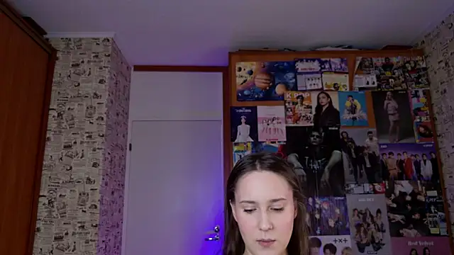 LucyRose3 online show from 14, 12, 2025