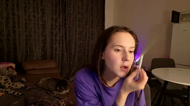 LucyRose3 online show from 18, 1, 2026