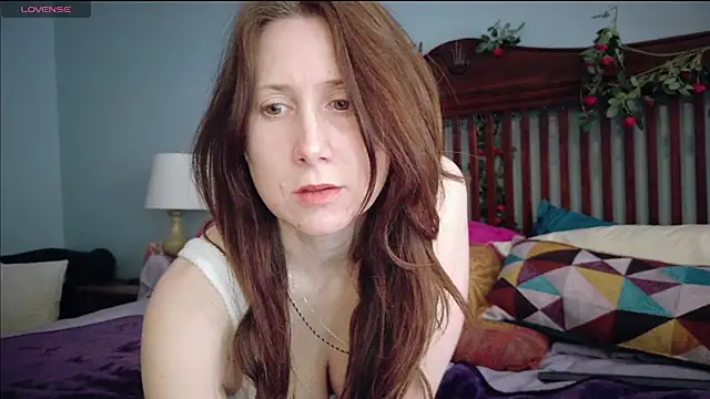 MommyGoddessL online show from 2, 4, 2026