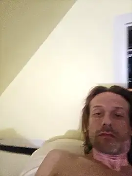 Danny19867 online show from 2, 10, 2025