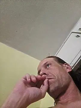 Danny19867 online show from 7, 10, 2025