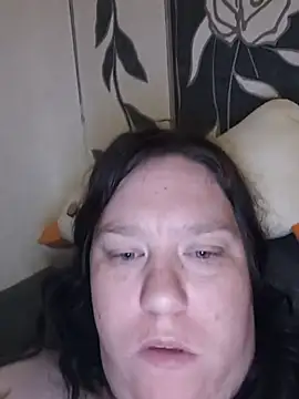 Feuchtekitty92xh online show from 13, 10, 2025