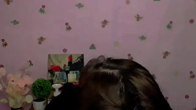Snapshot of FeelMe__ chatting on 20, 10, 2025 FeelMe   online show from 20, 10, 2025