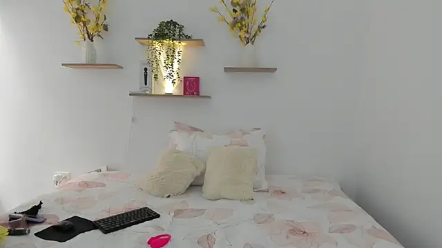 Penelophe01 online show from 19, 11, 2025