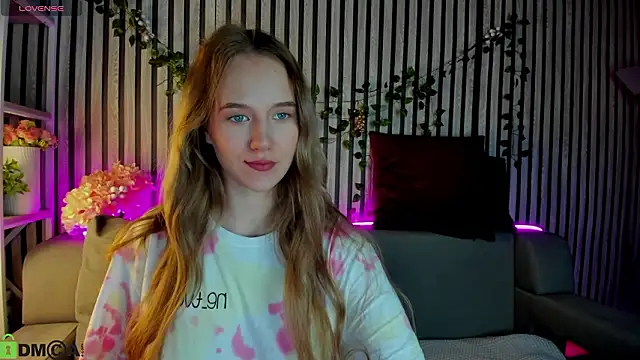 Snapshot of Casey_Sweeet chatting on 18, 2, 2026 Casey Sweeet online show from 18, 2, 2026