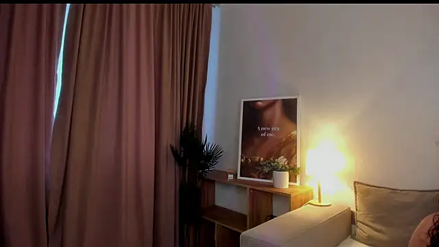 Elina Star online show from 6, 10, 2025