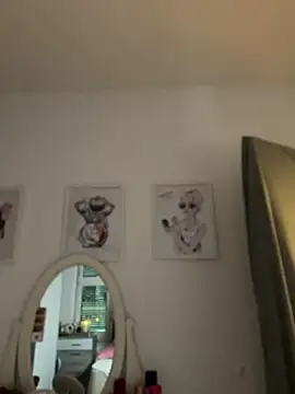  Lilly angel online show from 22, 9, 2025