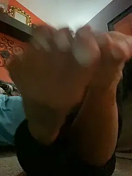 Snapshot of starsaligned chatting on 27, 10, 2025 starsaligned online show from 27, 10, 2025