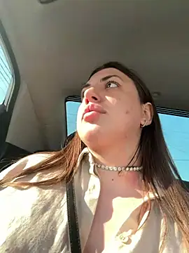 TiffaNoel online show from 14, 6, 2026