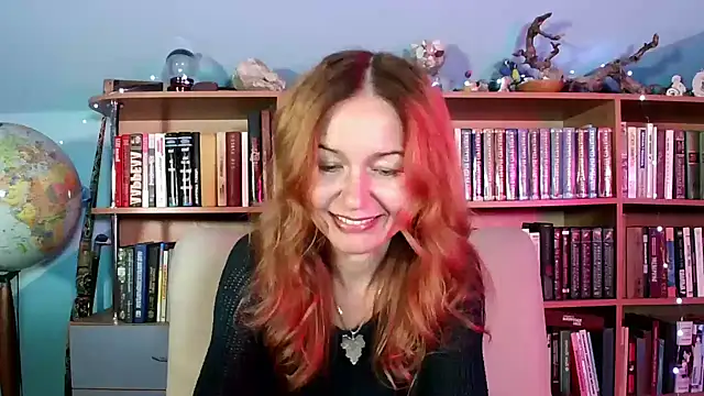 Foxilady357 online show from 20, 10, 2025