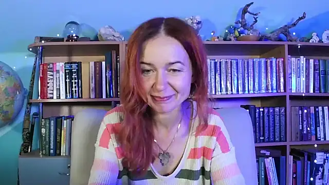 Foxilady357 online show from 11, 11, 2025