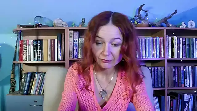 Foxilady357 online show from 10, 3, 2026