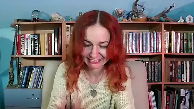 Foxilady357 online show from 5, 4, 2026