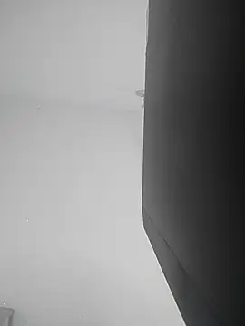 Valenn fernandez online show from 1, 4, 2026