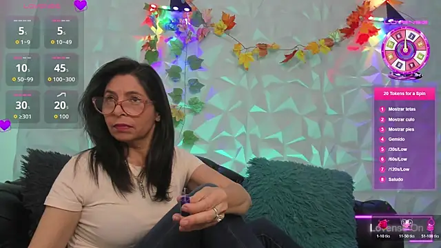 SabinaDeluxe cg online show from 5, 11, 2025