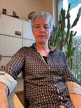 SexyLeon8 online show from 1, 2, 2026