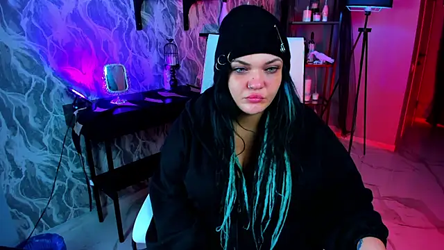 MaryHarrys online show from 26, 11, 2025