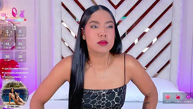 Mia Roset online show from 1, 10, 2025