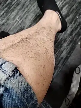 Snapshot of emerryosef chatting on 4, 3, 2026 emerryosef online show from 4, 3, 2026