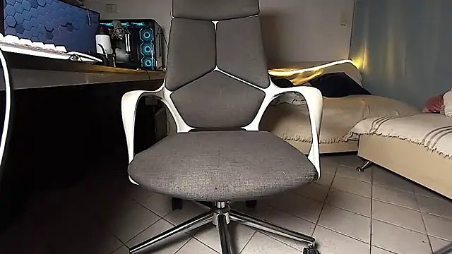 Snapshot of DiositoHerus chatting on 17, 2, 2026 DiositoHerus online show from 17, 2, 2026