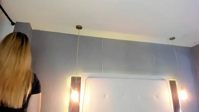 ximenanoah online show from 7, 4, 2026