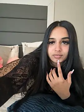 LilMisIndianx online show from 7, 2, 2026