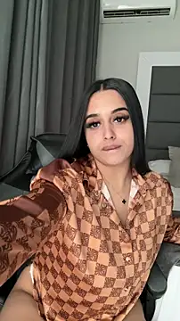 LilMisIndianx online show from 5, 4, 2026