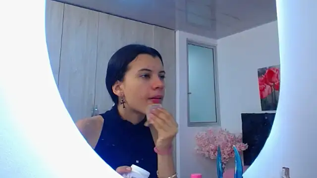 pinky f00x online show from 7, 1, 2026