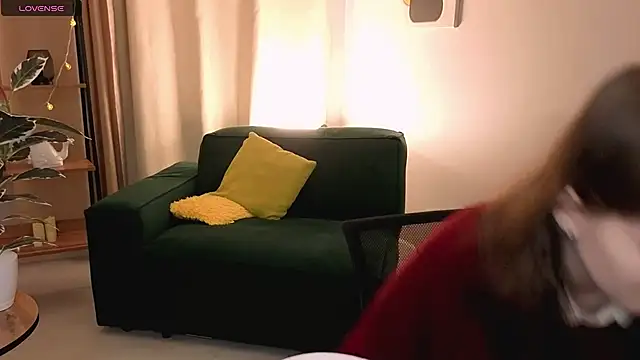 Dilara xBaby online show from 8, 4, 2026