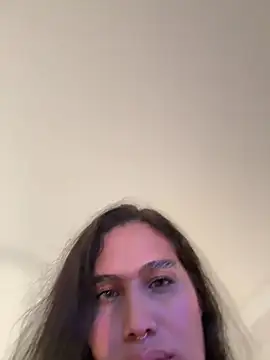 Bella  Wood online show from 11, 7, 2026