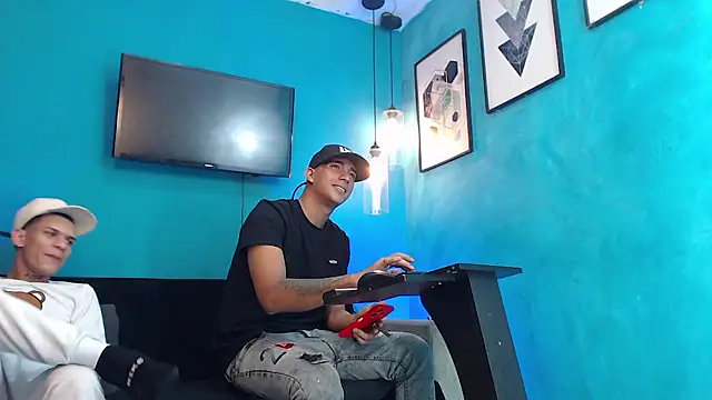 Snapshot of Kings_of_heaven chatting on 8, 9, 2025 Kings of heaven online show from 8, 9, 2025