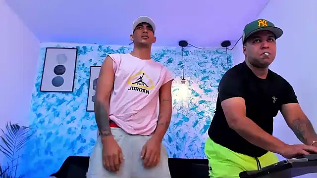 Snapshot of Kings_of_heaven chatting on 12, 9, 2025 Kings of heaven online show from 12, 9, 2025