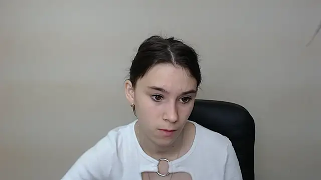 RosaRay  online show from 19, 9, 2025