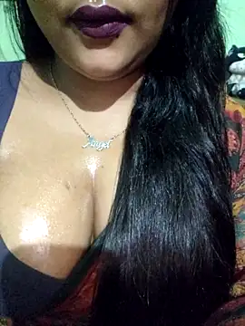 Snapshot of JIYA-04 chatting on 17, 5, 2026 JIYA-04 online show from 17, 5, 2026