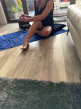 Reacher110565 online show from 27, 9, 2025