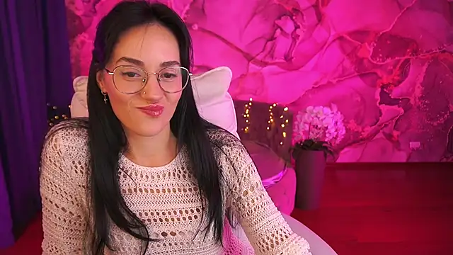 EviLune online show from 7, 10, 2025