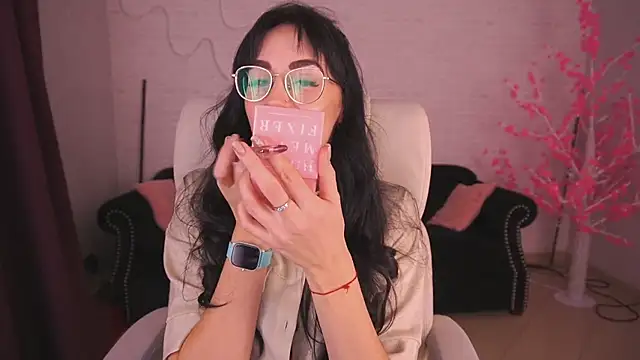 EviLune online show from 9, 1, 2026