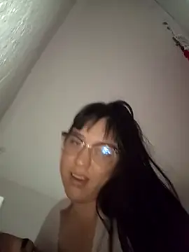 lareinalareinadelanal online show from 16, 12, 2025