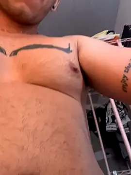 jhosepMoreno online show from 7, 10, 2025