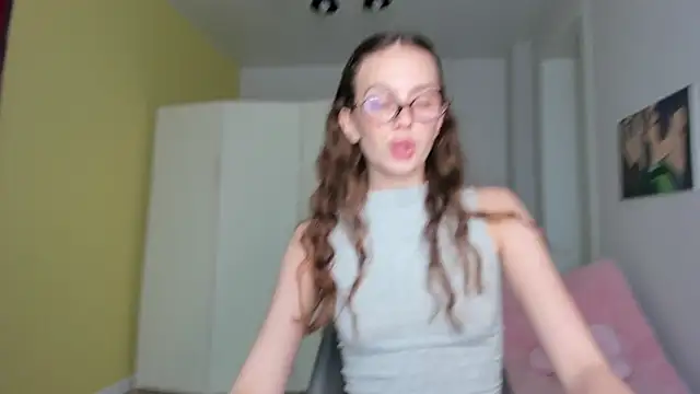 roxxxy 10 online show from 13, 11, 2025