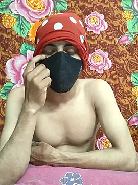 Seducing couple online show from 14, 10, 2025