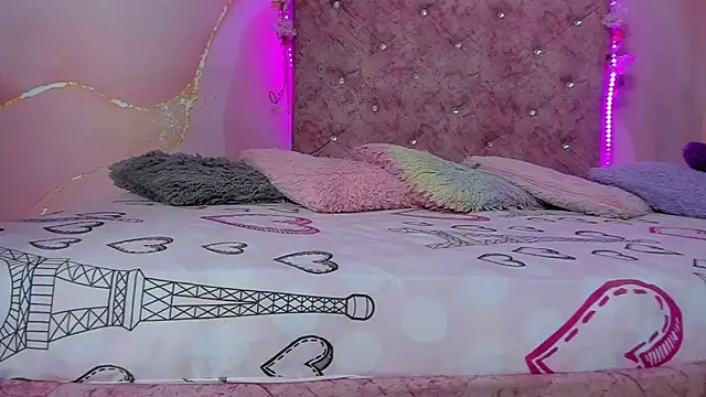 violet taylor  online show from 19, 1, 2026